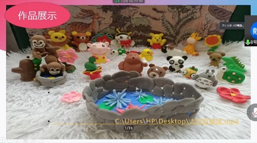 图片包含 蛋糕, 室内, 桌子, 生日

描述已自动生成